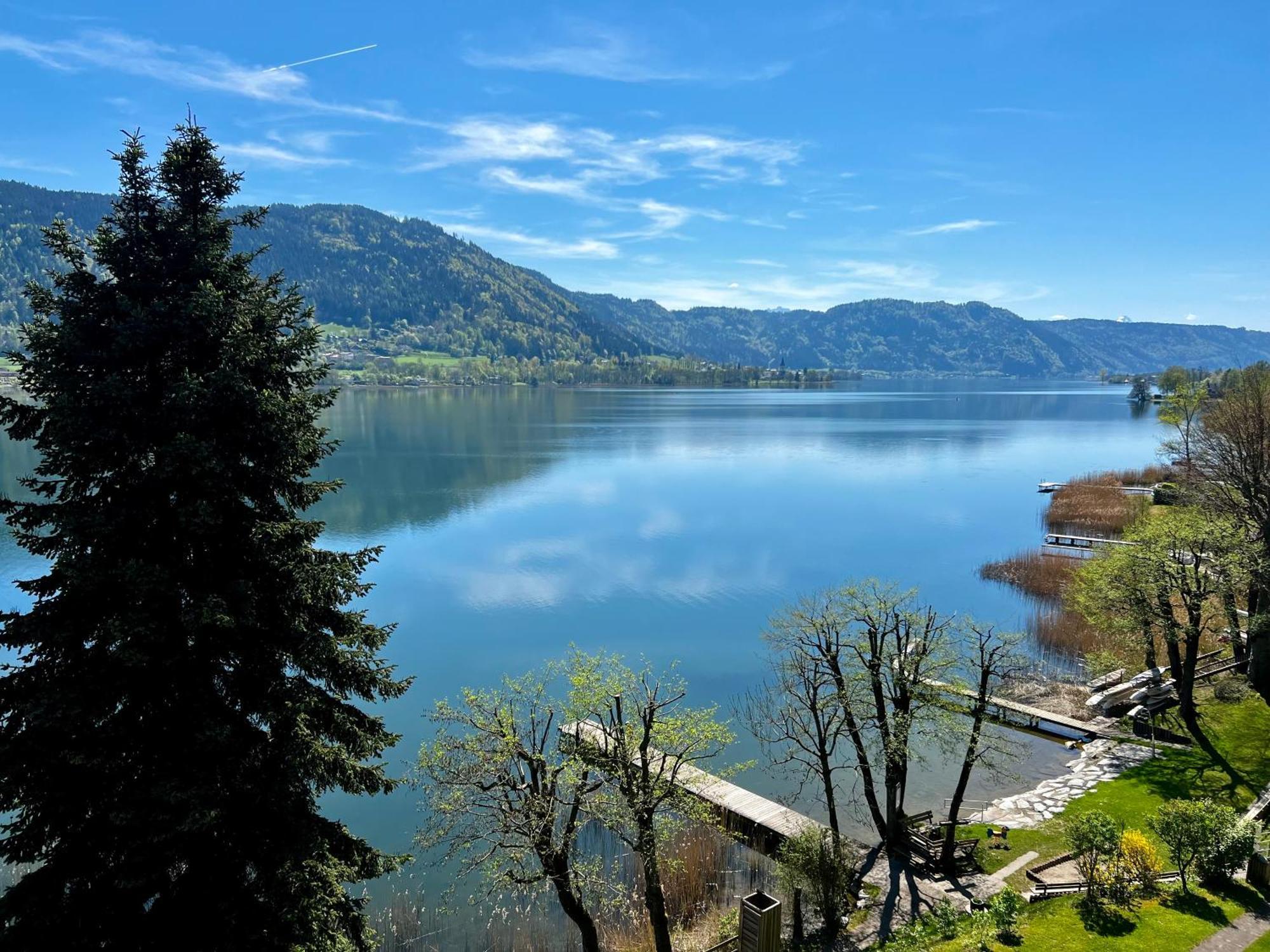 Apartment See-apartment Aura Am Fusse Der Gerlitzen Alpe Und Ufer Des Ossiacher Sees - Mit Privatem Seezugang & Hallenbad